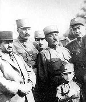 نقد قرارداد ایران و انگلستان به‌قلم عبدالله مستوفی-۵ /شرح زندگی اجتماعی در اواخر دهه ۱۲۹۰
