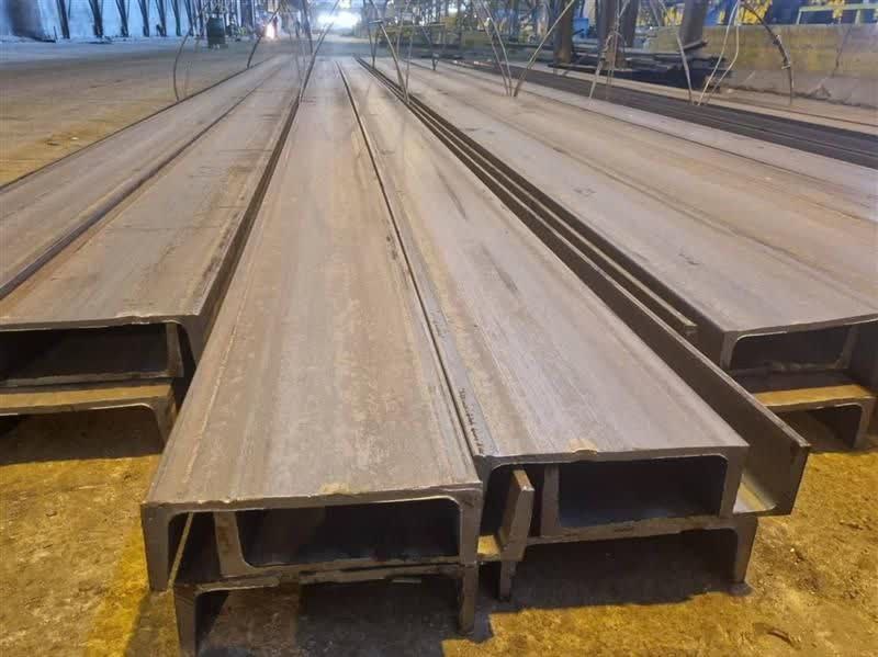 برای نخستین بار در کشور ناودانی بال شیب‌دار نمره ۳۰ در ذوب آهن اصفهان تولید شد/ سنگین‌ترین ناودانی ساختمانی کشور با توان بومی در ذوب‌آهن اصفهان ساخته شد