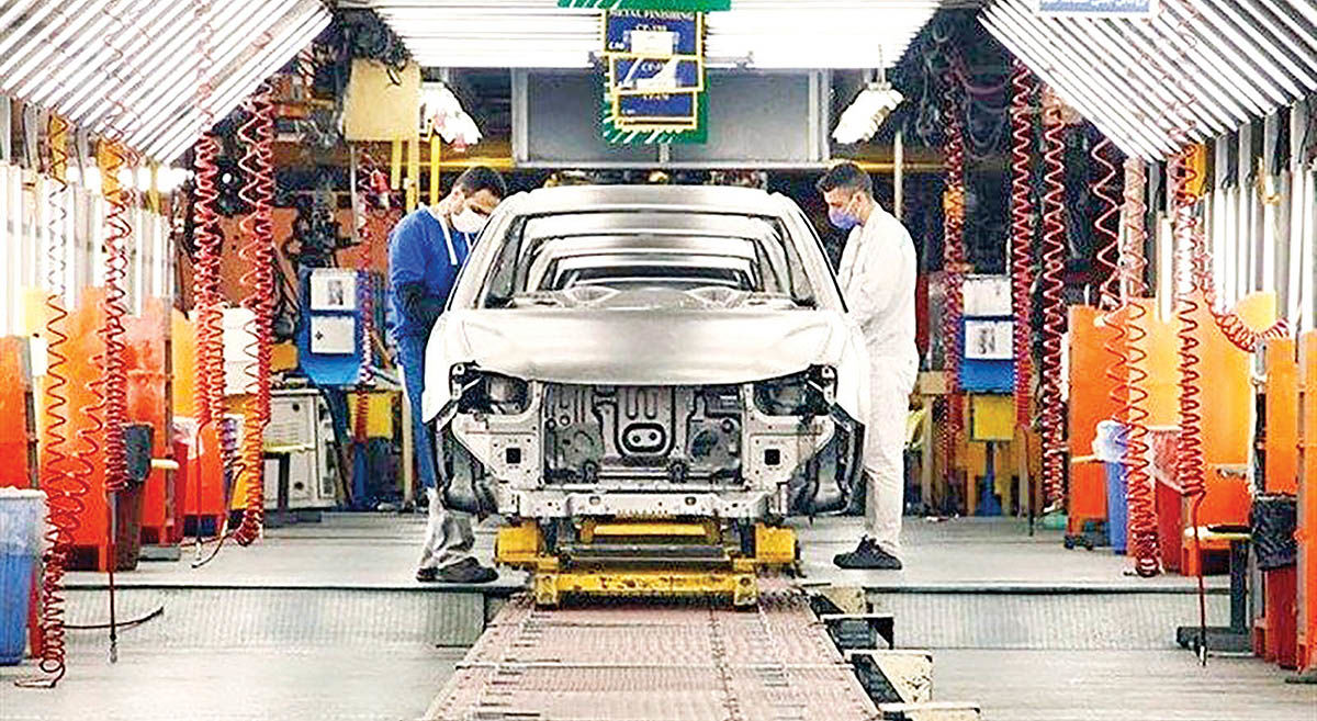 بر اساس گزارش مرکز آمار تحلیل شد؛ نیش‌ترمز تورم تولید خودرو در پاییز