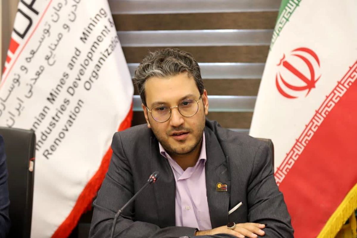 تحقق وعده تسهیل تجارت در جنوب کشور؛ امیر برهانی از شکستن بن‌بست‌های گمرکی منطقه ویژه لامرد خبر داد
