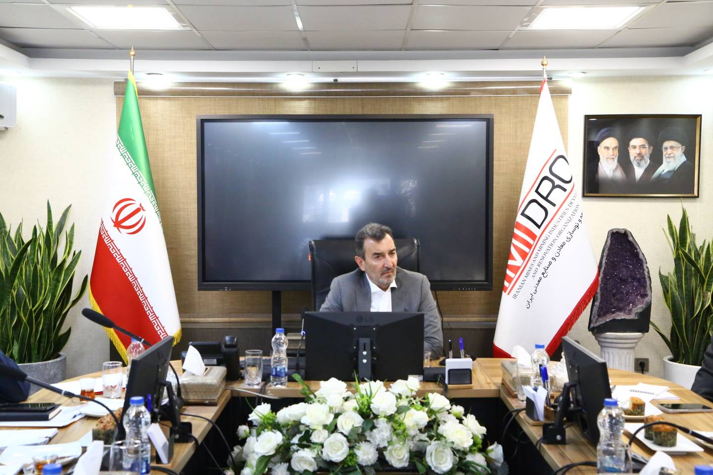 سمیعی‌نژاد معاون وزیر صمت: طرح سامان‌دهی پساب فاضلاب بندرعباس و انتقال آن به صنایع سرعت گیرد