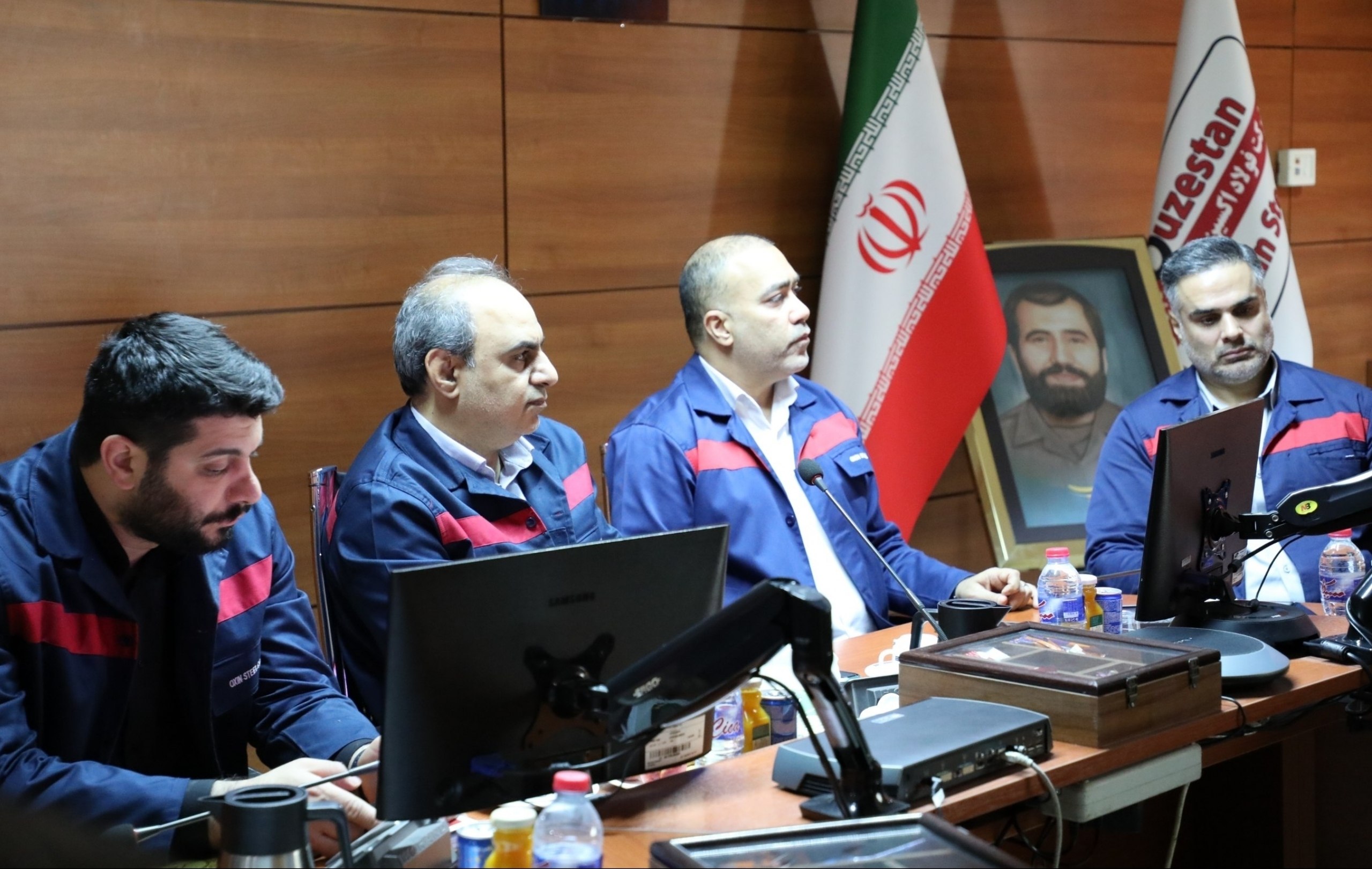 در نشست کمیته راهبردی شرکت فولاد اکسین خوزستان مطرح شد: تأکید بر پیگیری مستمر تأمین مواد اولیه و توسعه بازارهای صادراتی
