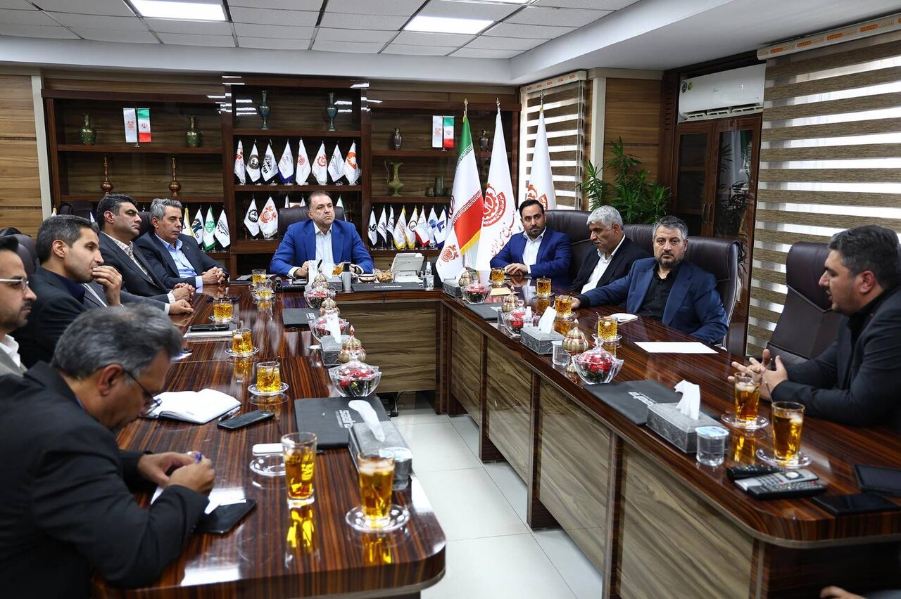 مدیرعامل مس ایران خواستار بازآرایی ساختار شرکت‌های تابعه صندوق بازنشستگی شد؛ تأکید بر تدوین بسته سیاستی ادغام، توسعه یا انحلال شرکت‌ها با رویکرد سودآوری و تکمیل زنجیره ارزش